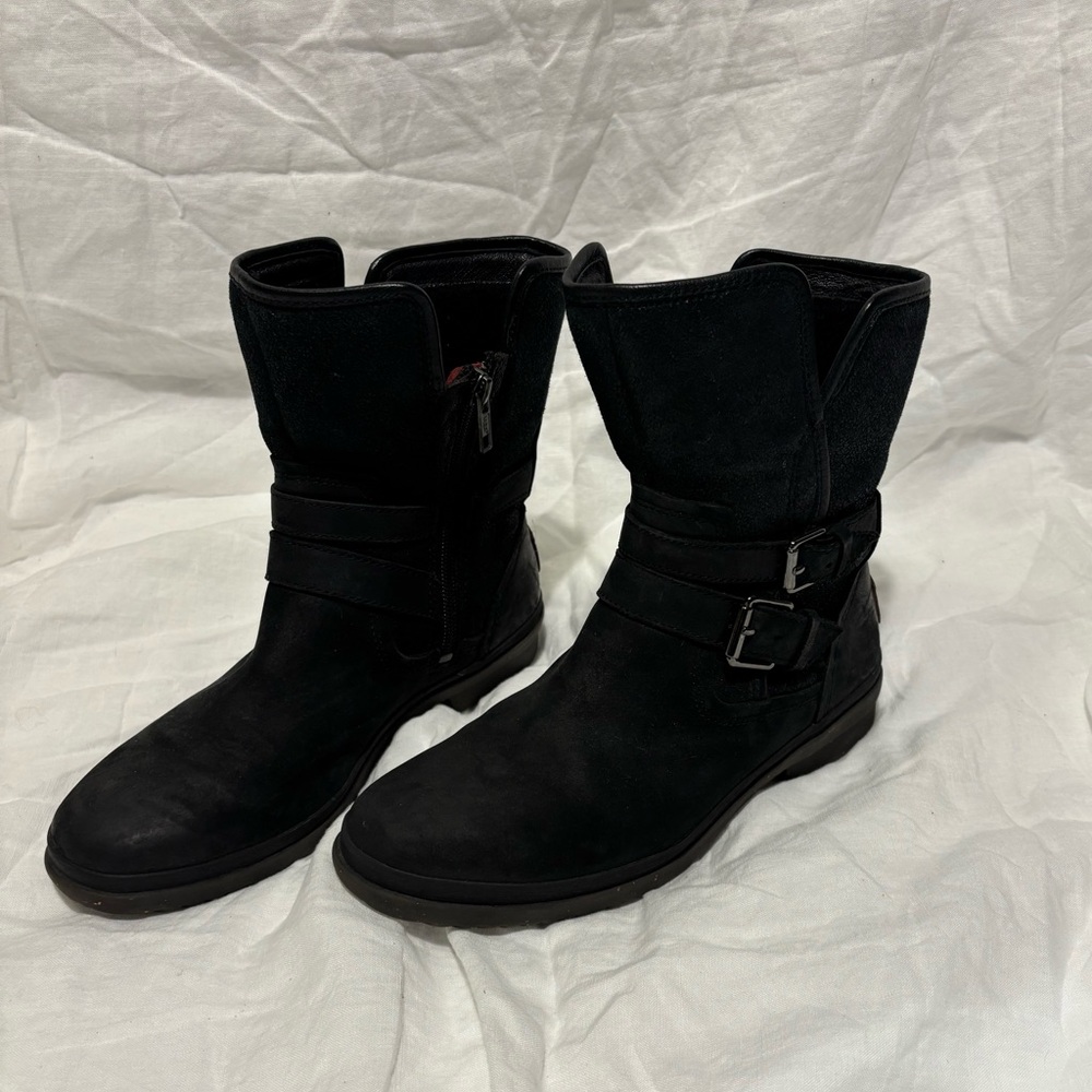 Ugg black Simmens boot women’s size 7.5